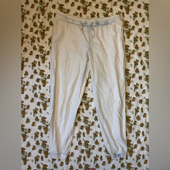 American Rag Other - American Rag Off-White and Blue 100% Cotton Joggers Size L